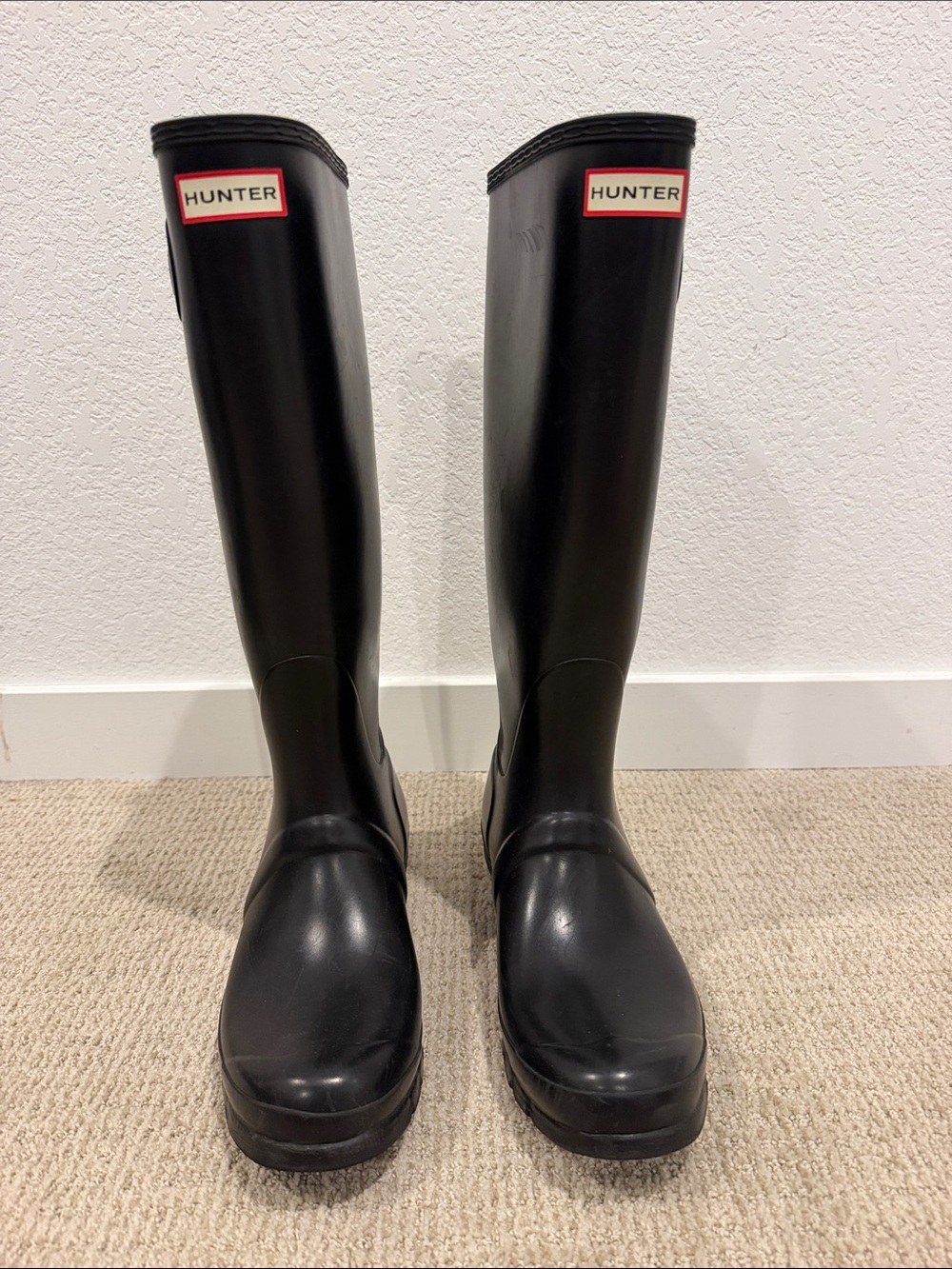 Hunter Original Tall Gloss Black Rain Boots - US Women’s Size 10 (EU 42 / UK 8)